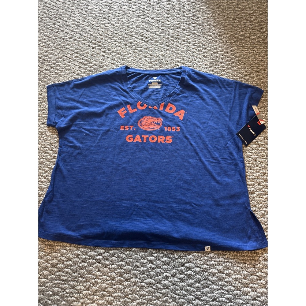 Florida Gators Women's Graphic V Neck T Shirt NWT Size XL Brand New With Tags‎